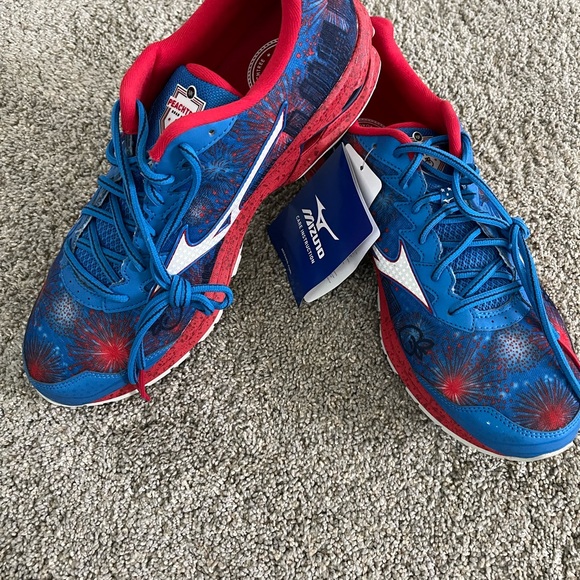 Mizuno Waverider 48th Peachtree Road Race Commemorative Athletic Running Shoes - Picture 2 of 5